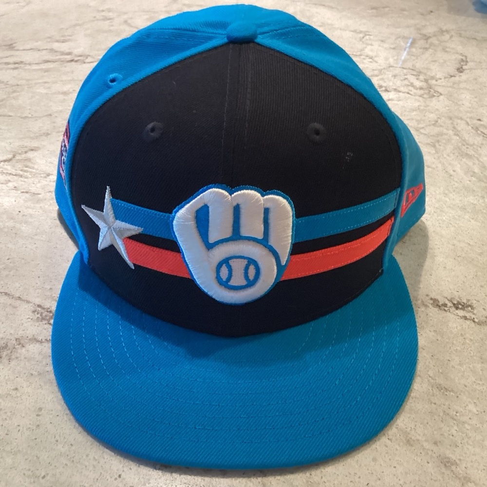 milwaukee brewers new era hat // size 8 fitted
